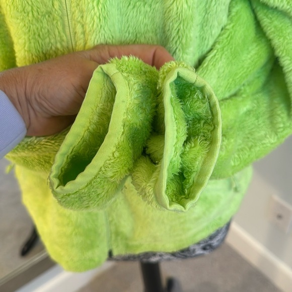 The North Face Osito 2 Fleece Jacket LimeGreen 💚🤍☘️Size Medium - Picture 5 of 7